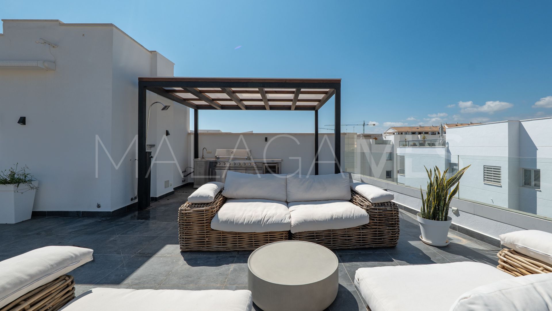 Buy Ático de 3 bedrooms in San Pedro de Alcantara