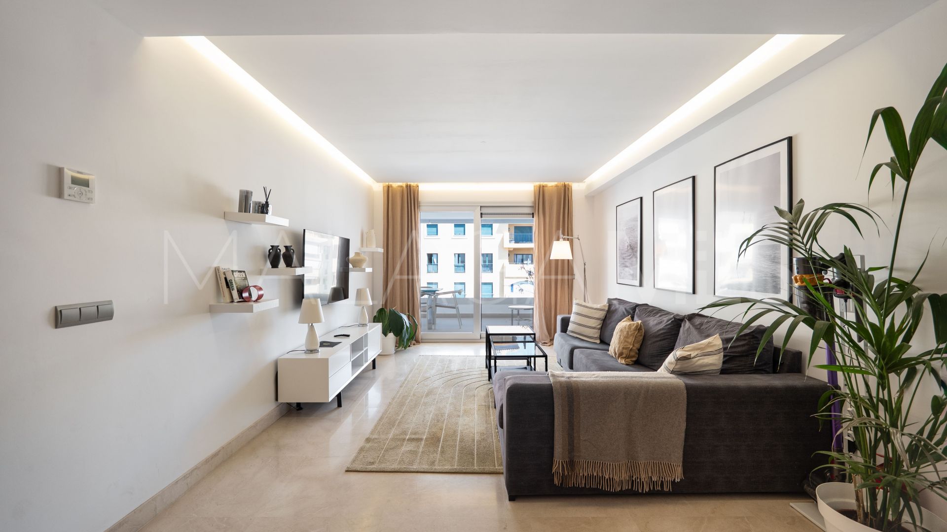 Buy Ático de 3 bedrooms in San Pedro de Alcantara