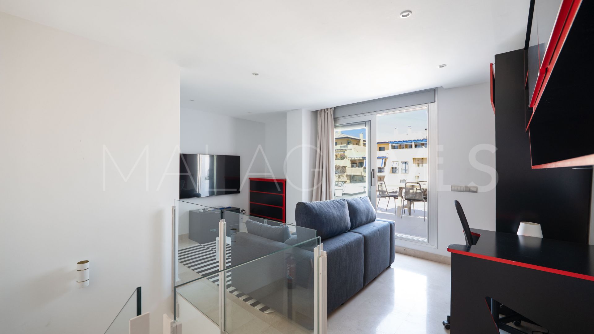 Buy Ático de 3 bedrooms in San Pedro de Alcantara