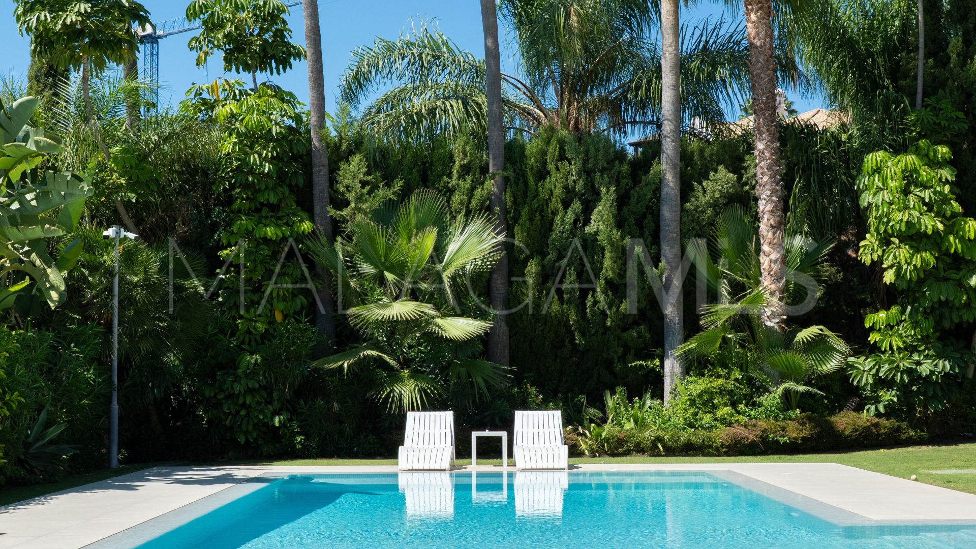 Villa for sale in Los Flamingos