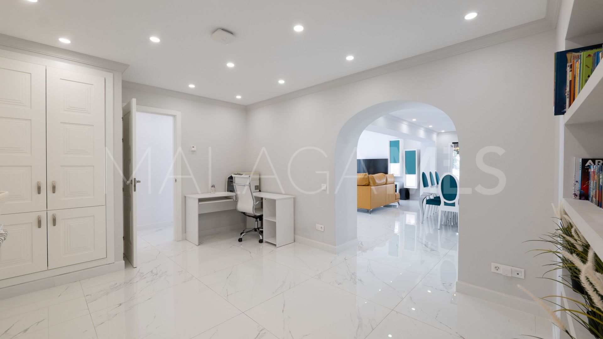 Villa for sale in Rio Real