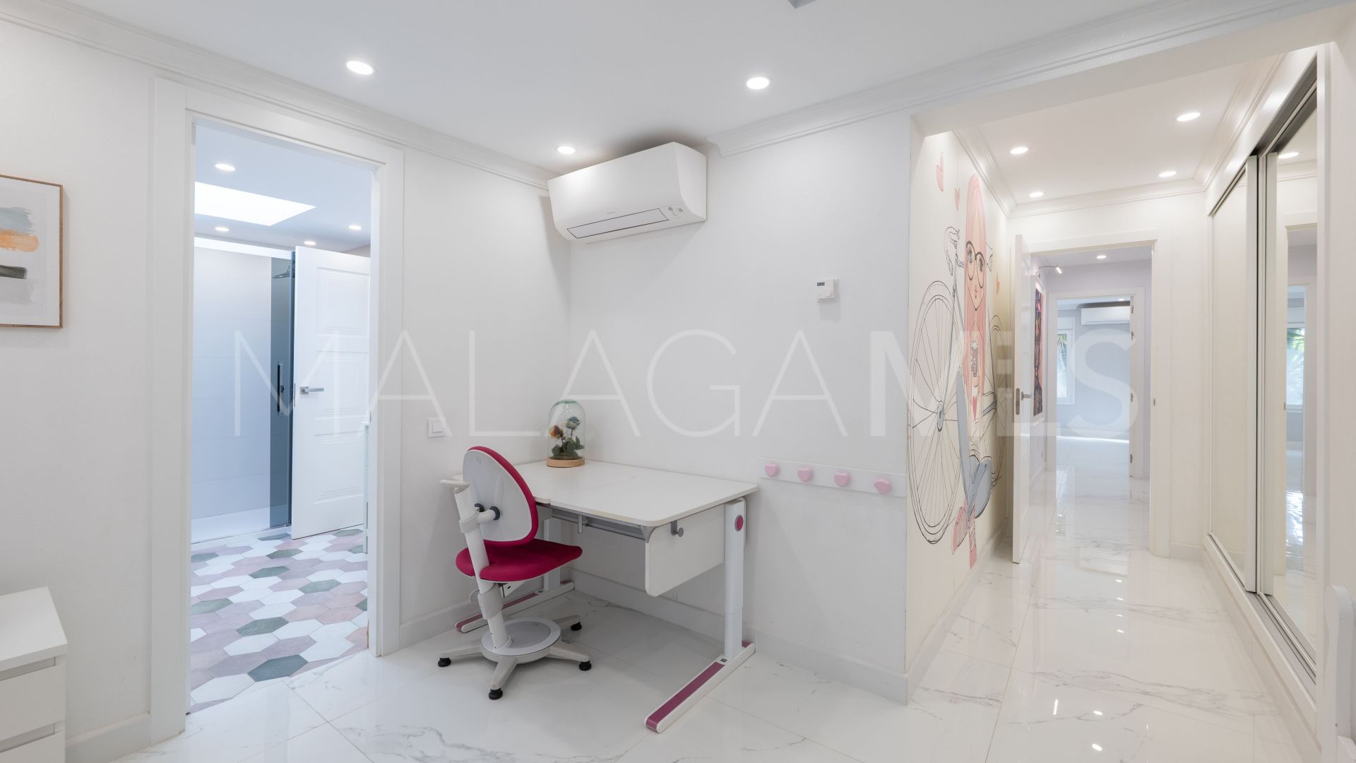 Villa for sale in Rio Real