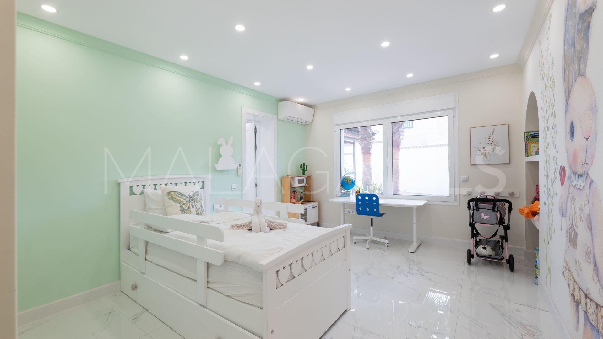 Villa for sale in Rio Real