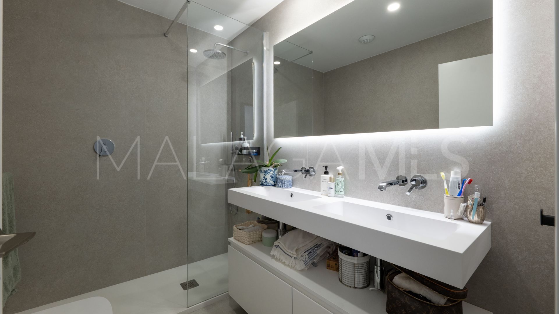 Markplanslägenhet for sale in Los Altos de los Monteros