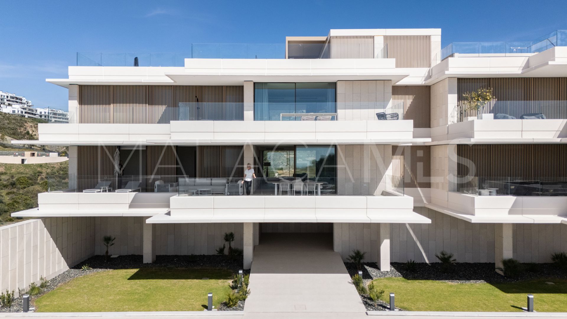 Se vende apartamento with 4 bedrooms in Real de La Quinta