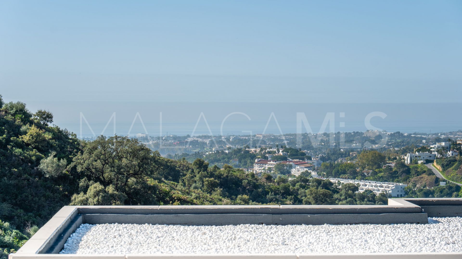 Se vende apartamento with 4 bedrooms in Real de La Quinta