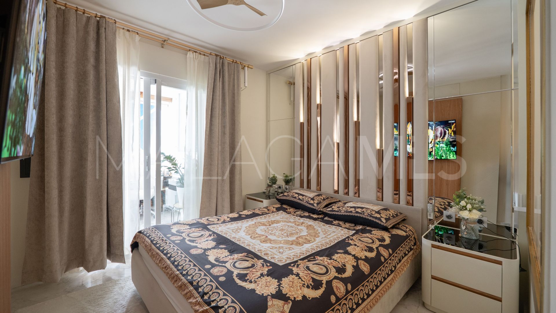 Apartamento with 2 bedrooms a la venta in Marina Banus