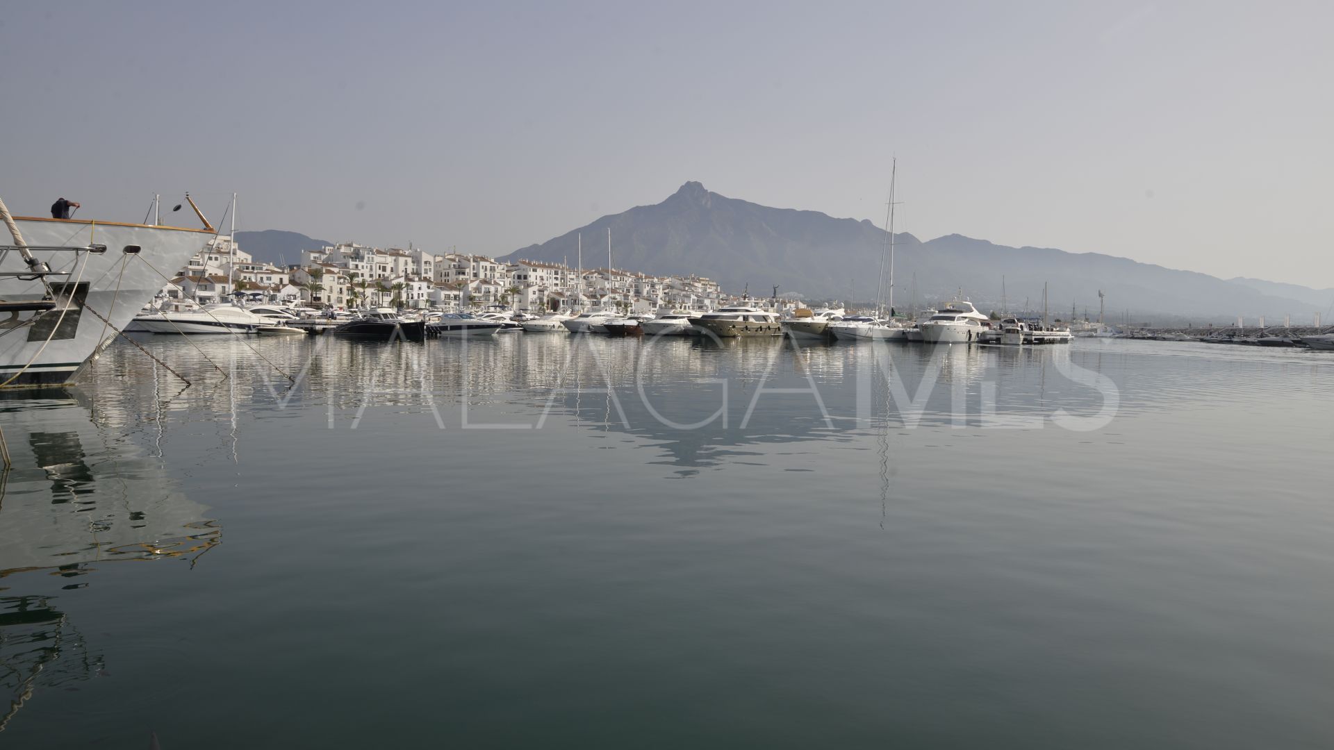 Wohnung for sale in Marina Banus