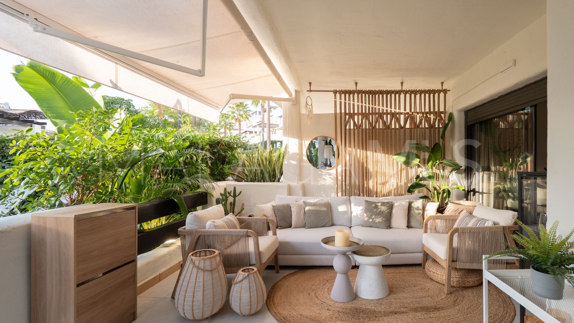 Selwo, apartamento planta baja a la venta de 2 bedrooms