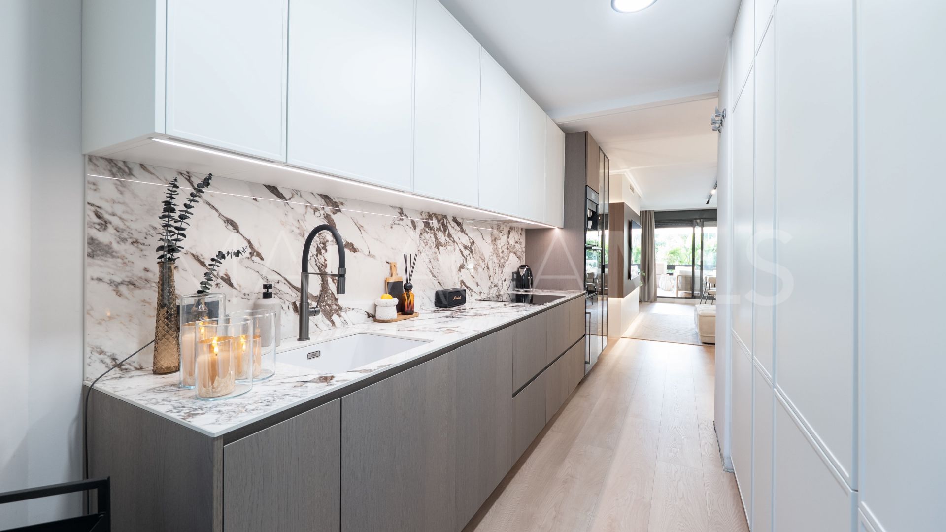 Selwo, apartamento planta baja a la venta de 2 bedrooms