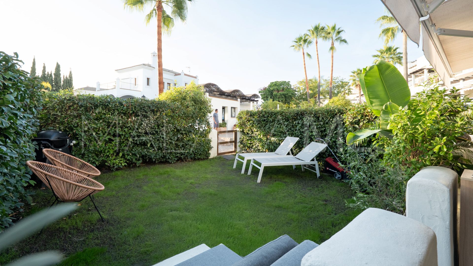 Selwo, apartamento planta baja a la venta de 2 bedrooms