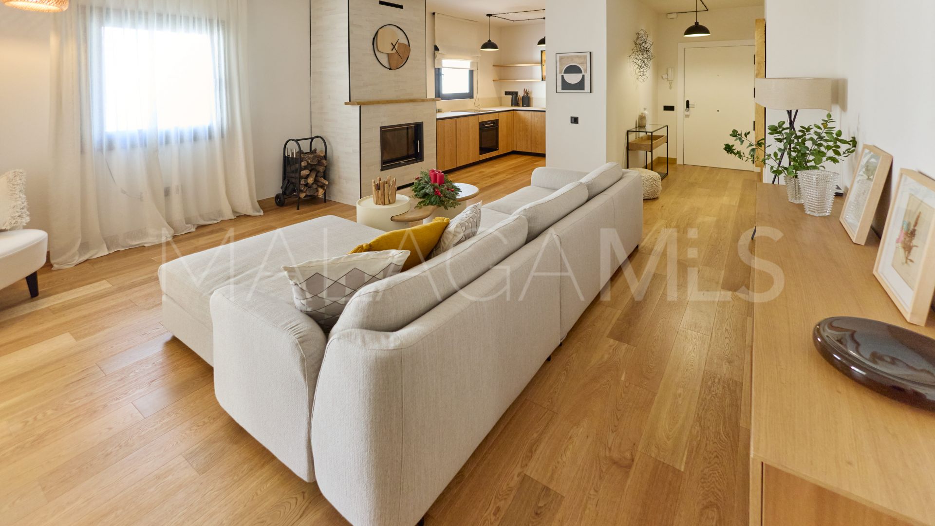 Lägenhet for sale in Playas del Duque