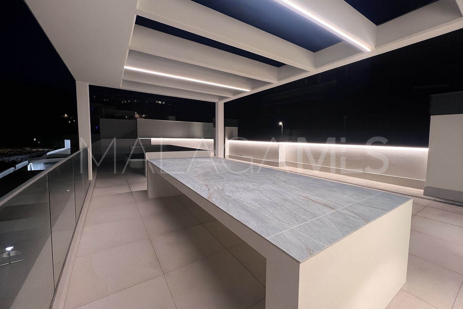 For sale duplex penthouse in La Quinta