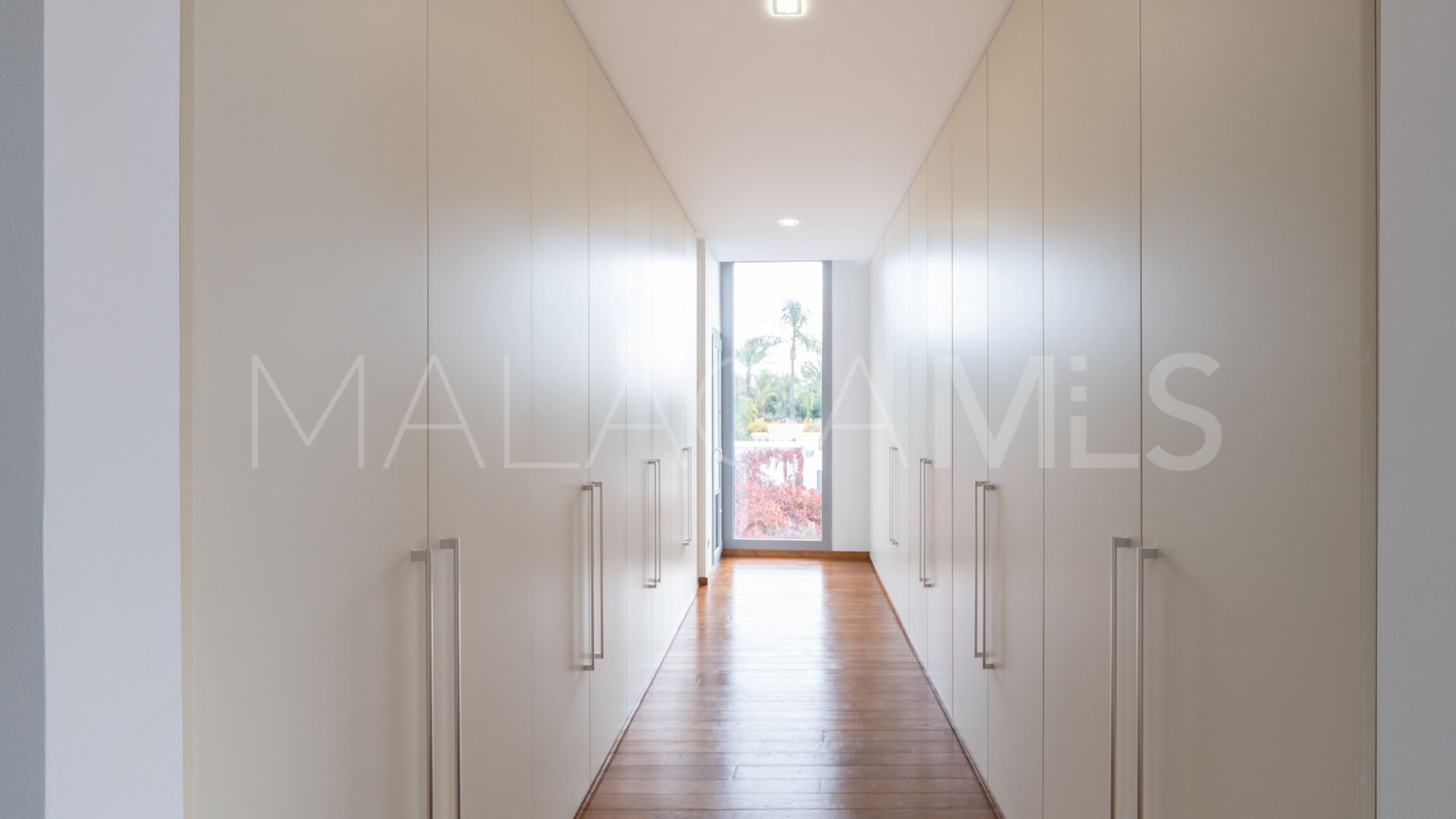 Town house for sale in Meisho Hills