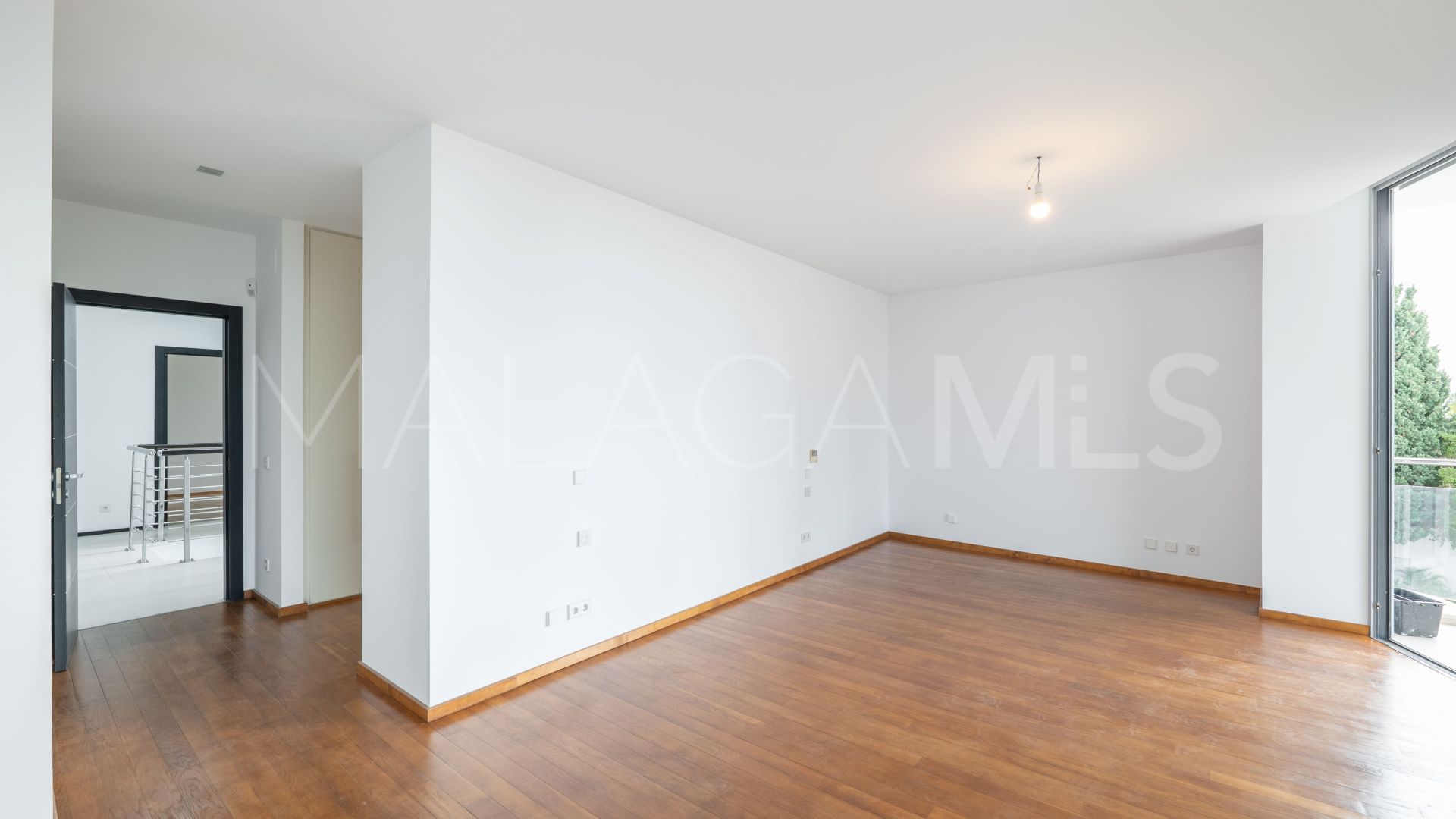 Town house for sale in Meisho Hills