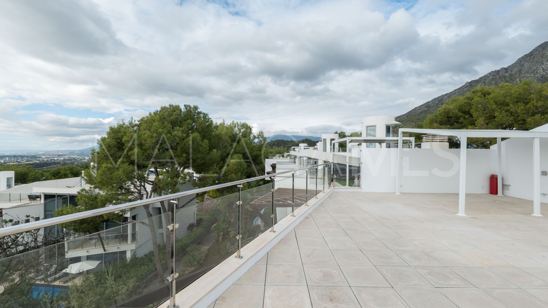 Town house for sale in Meisho Hills