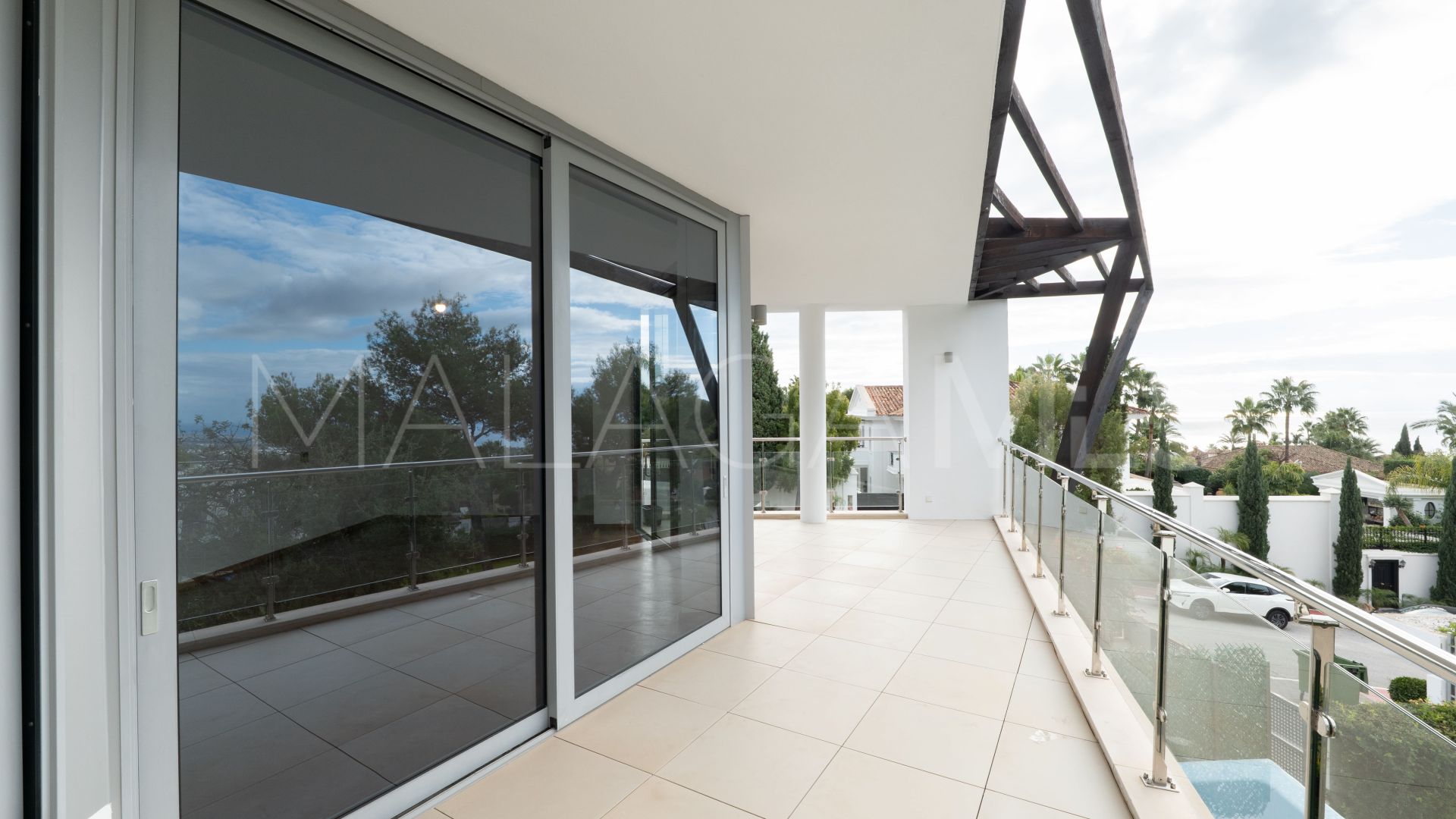 Town house for sale in Meisho Hills