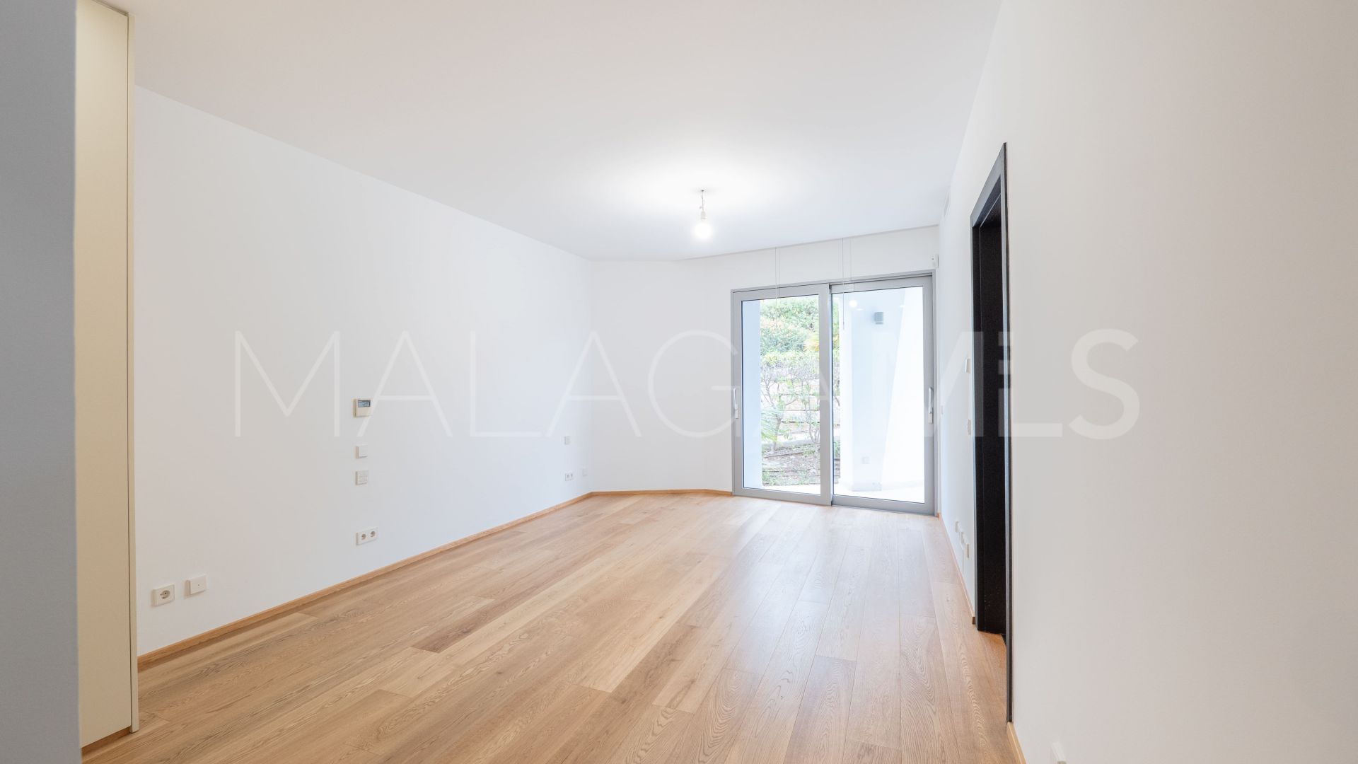 Town house for sale in Meisho Hills