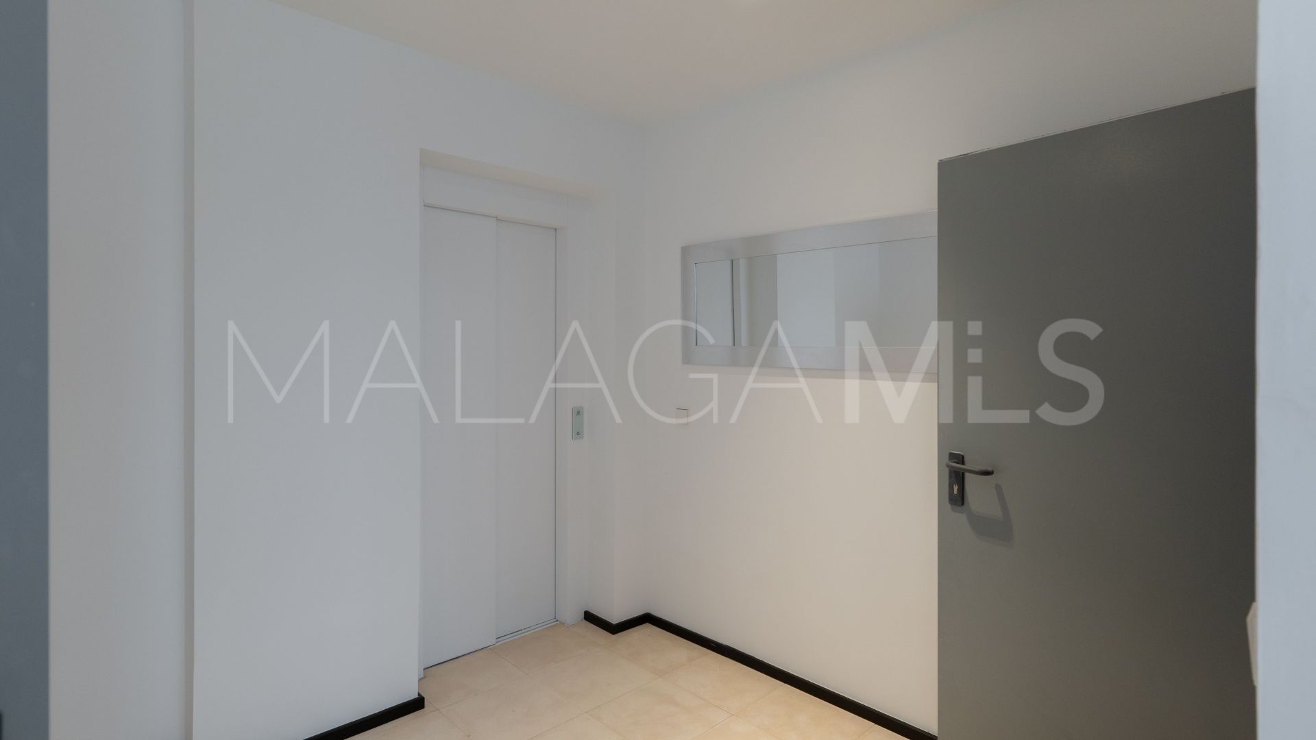 Town house for sale in Meisho Hills