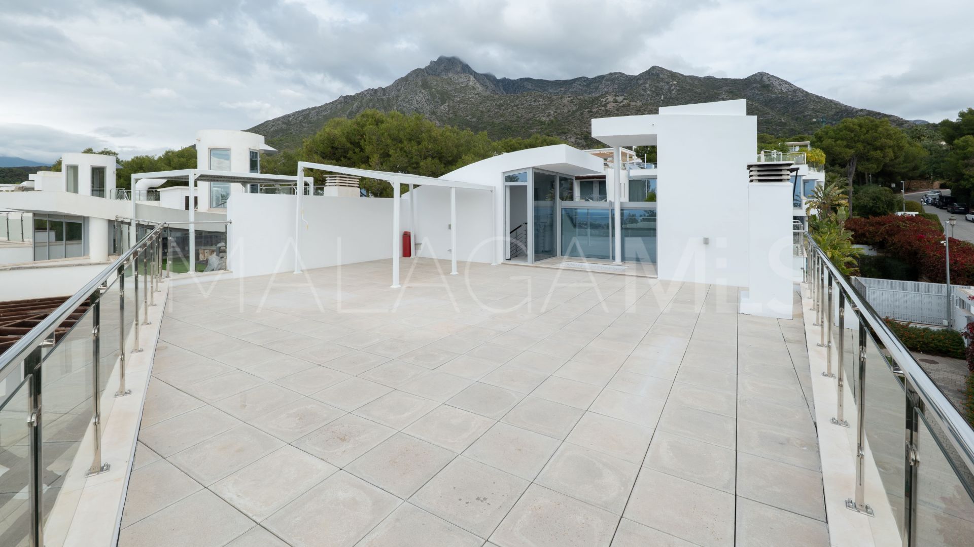 Town house for sale in Meisho Hills