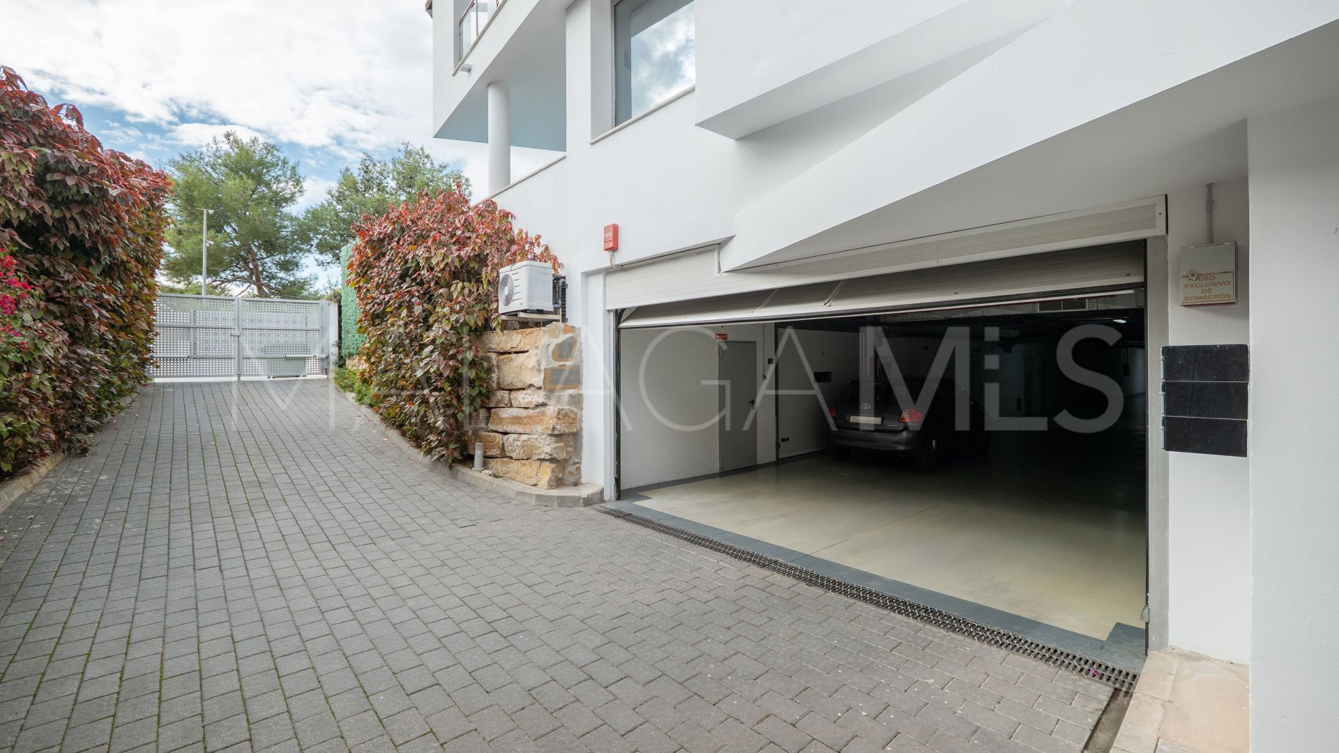 Town house for sale in Meisho Hills