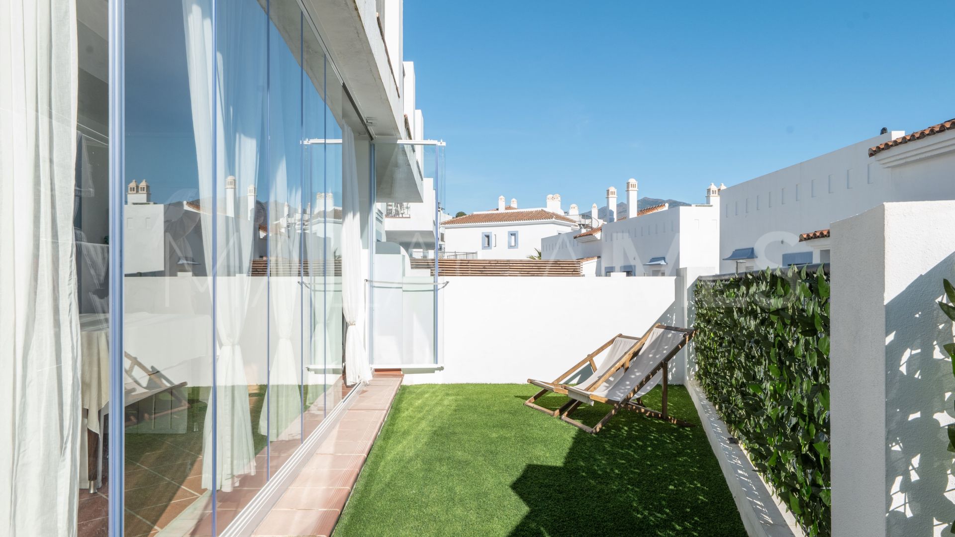 Se vende apartamento planta baja in Paraiso Pueblo de 3 bedrooms