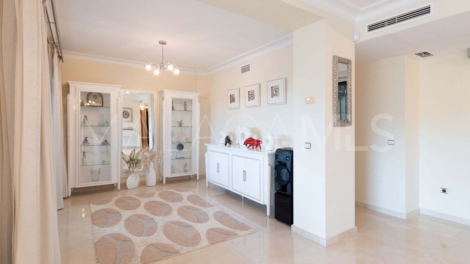 For sale Los Arqueros villa