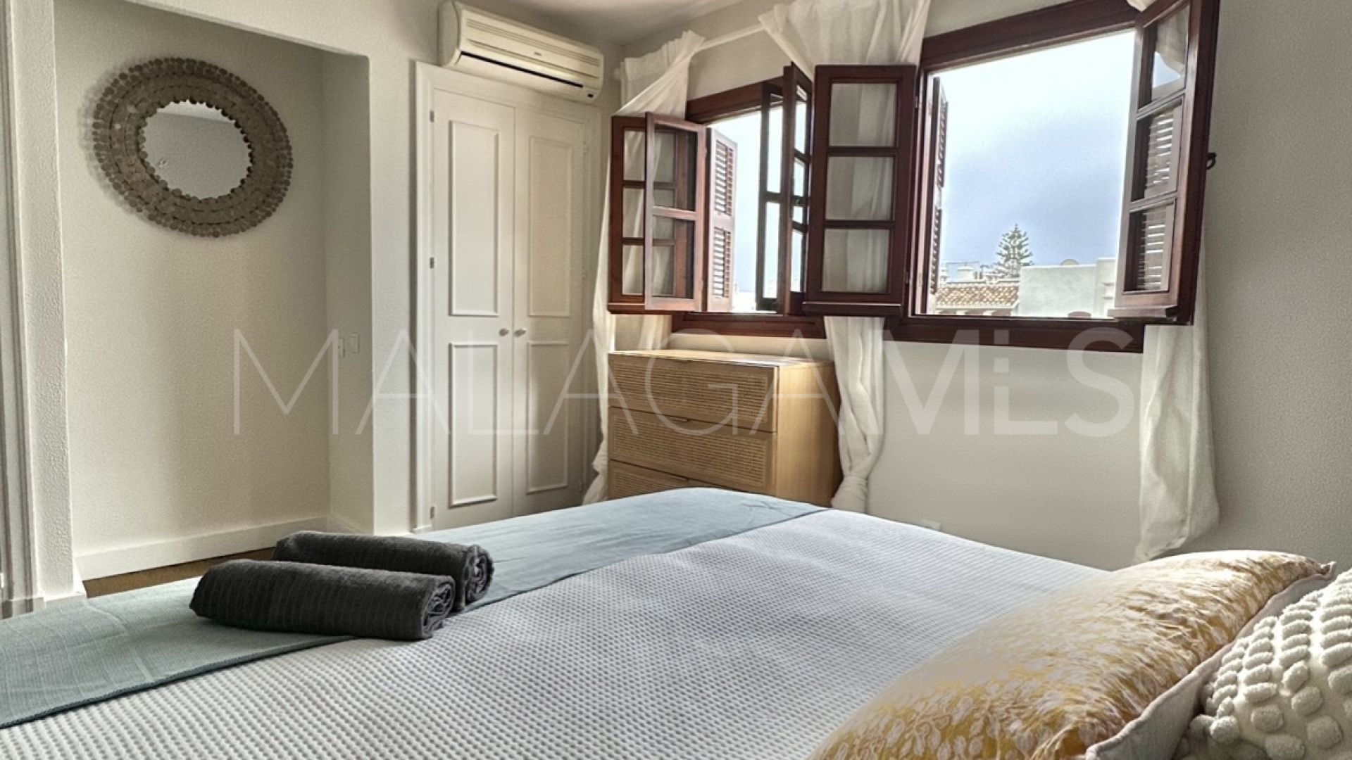 Ground floor duplex for sale in Villacana