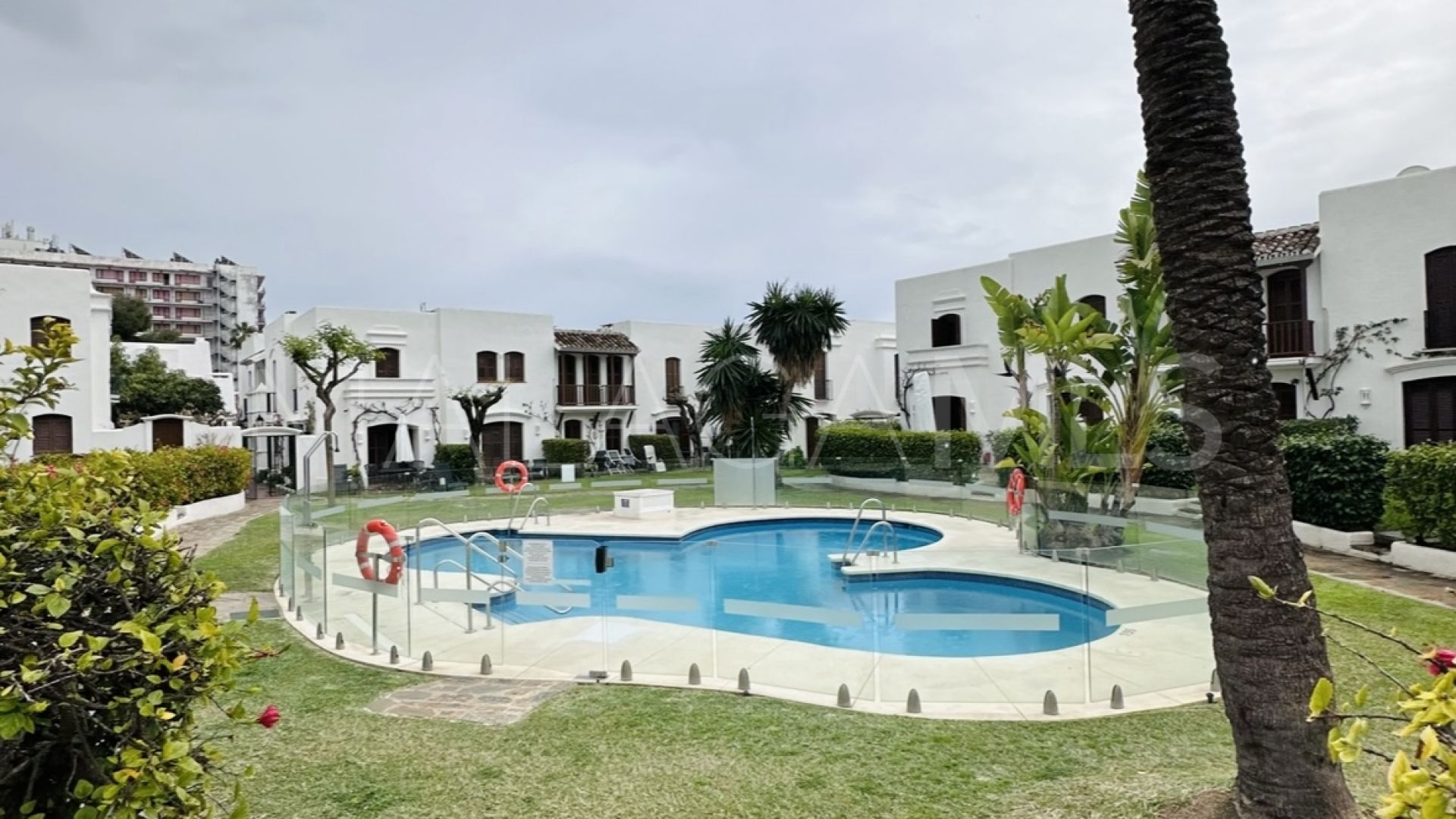 Ground floor duplex for sale in Villacana