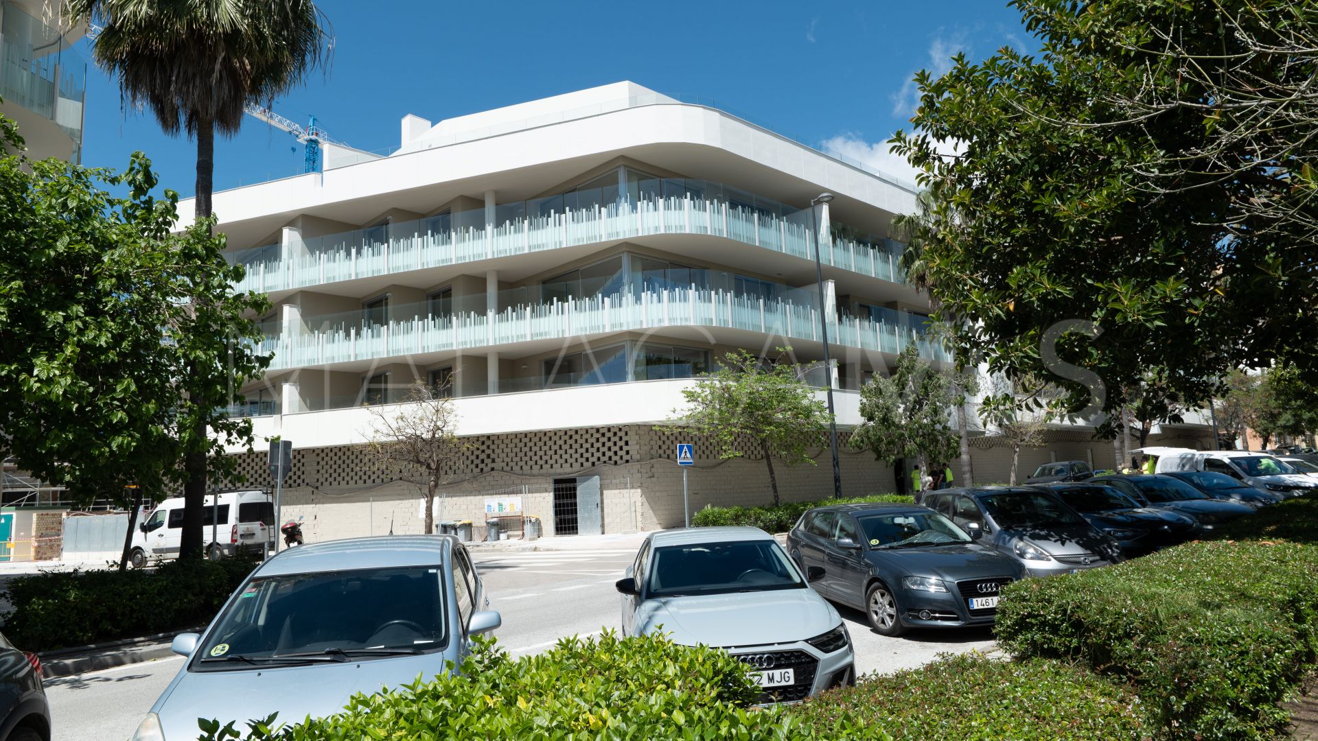 For sale apartment in San Pedro de Alcantara with 3 bedrooms