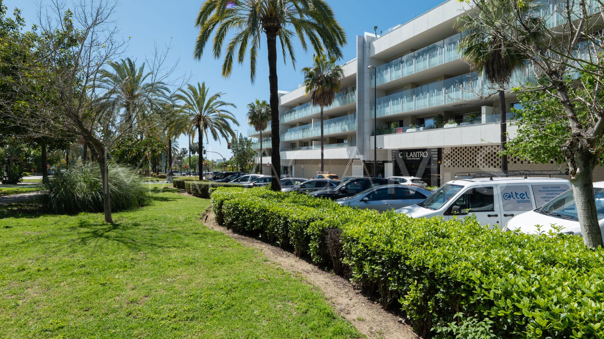 For sale apartment in San Pedro de Alcantara with 3 bedrooms