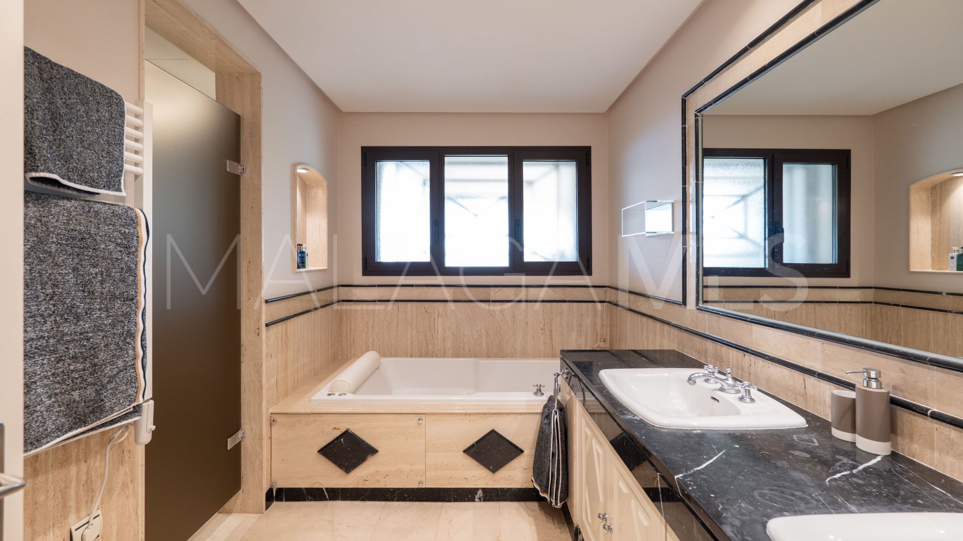 Appartement for sale in Aloha Park