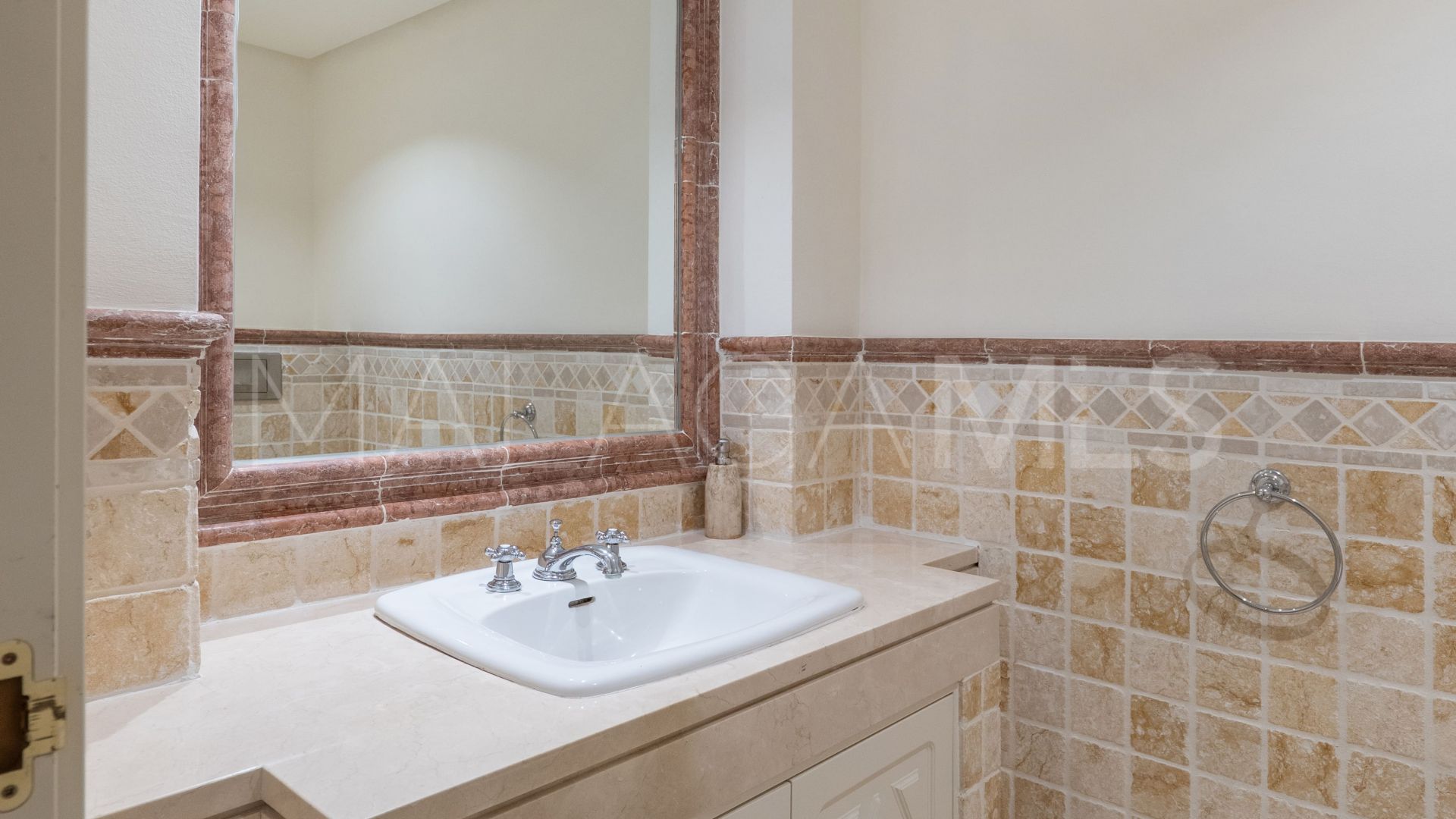 Appartement for sale in Aloha Park