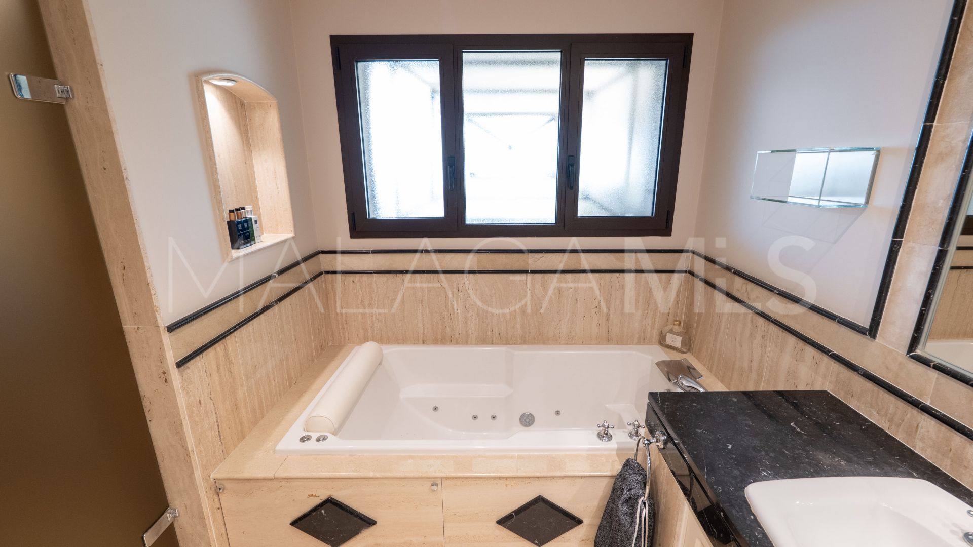 Appartement for sale in Aloha Park
