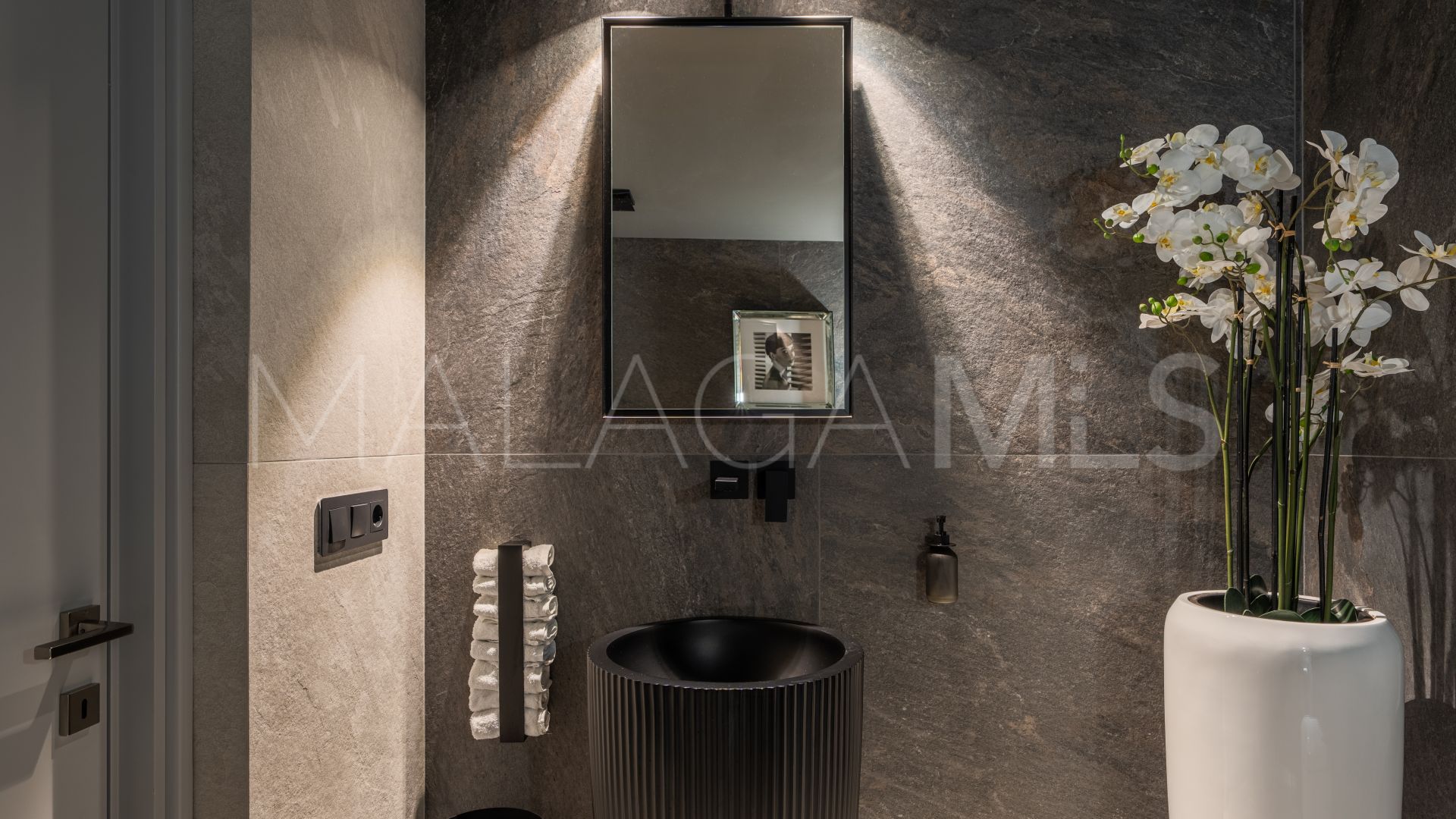 Villa for sale in La Mairena