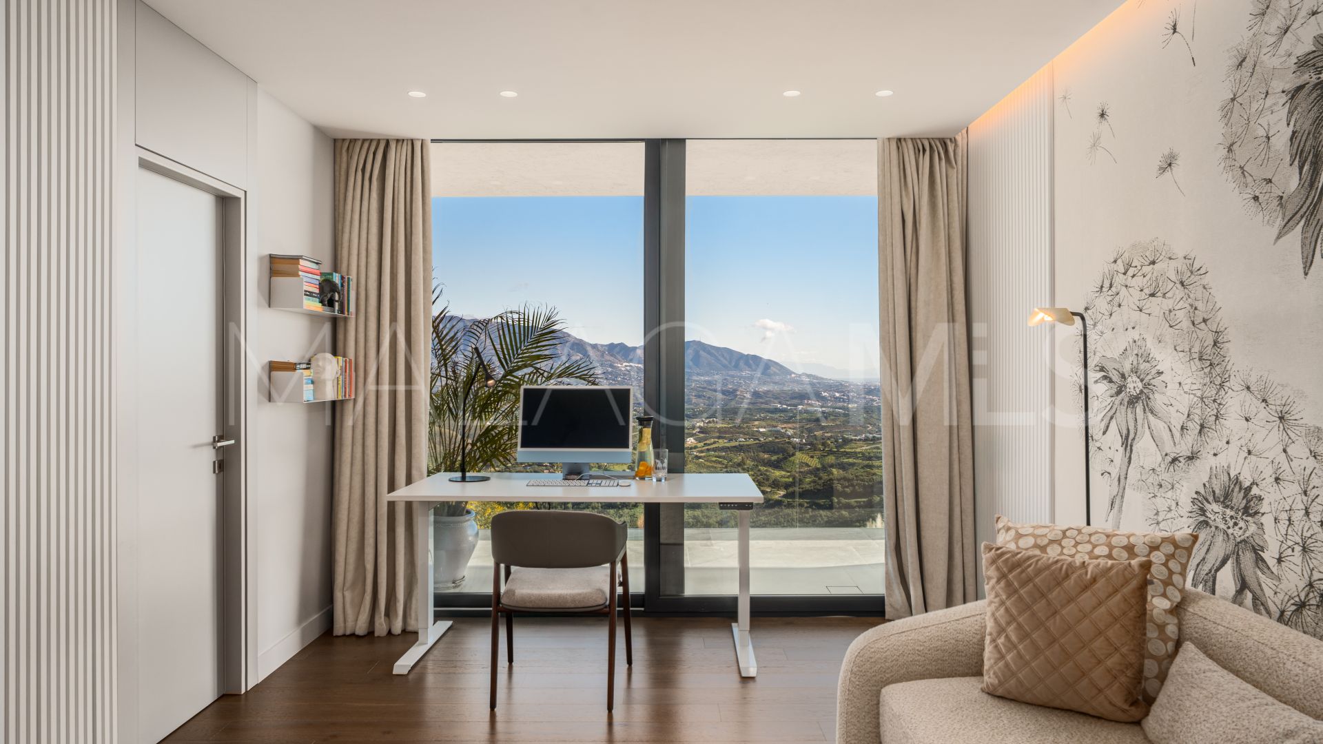 Villa for sale in La Mairena