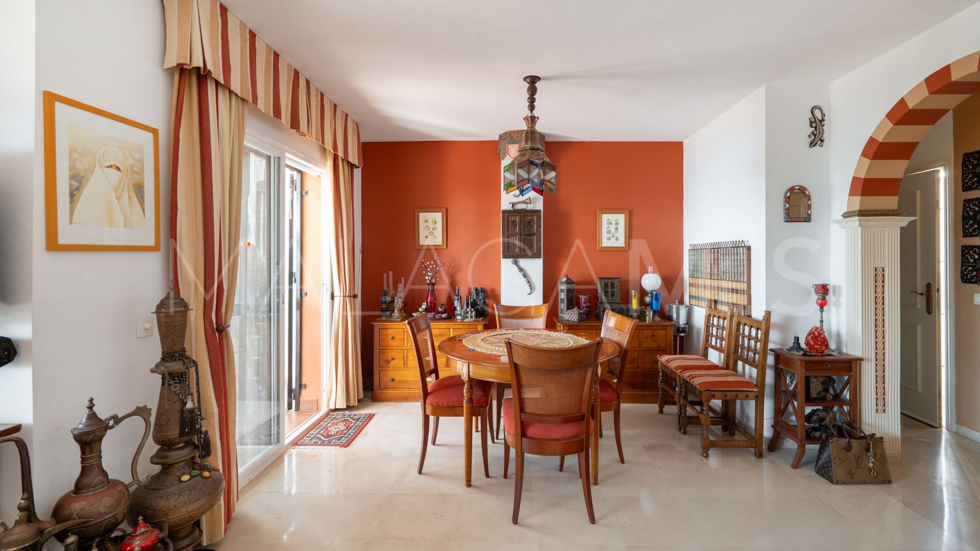Radhus for sale in Casares