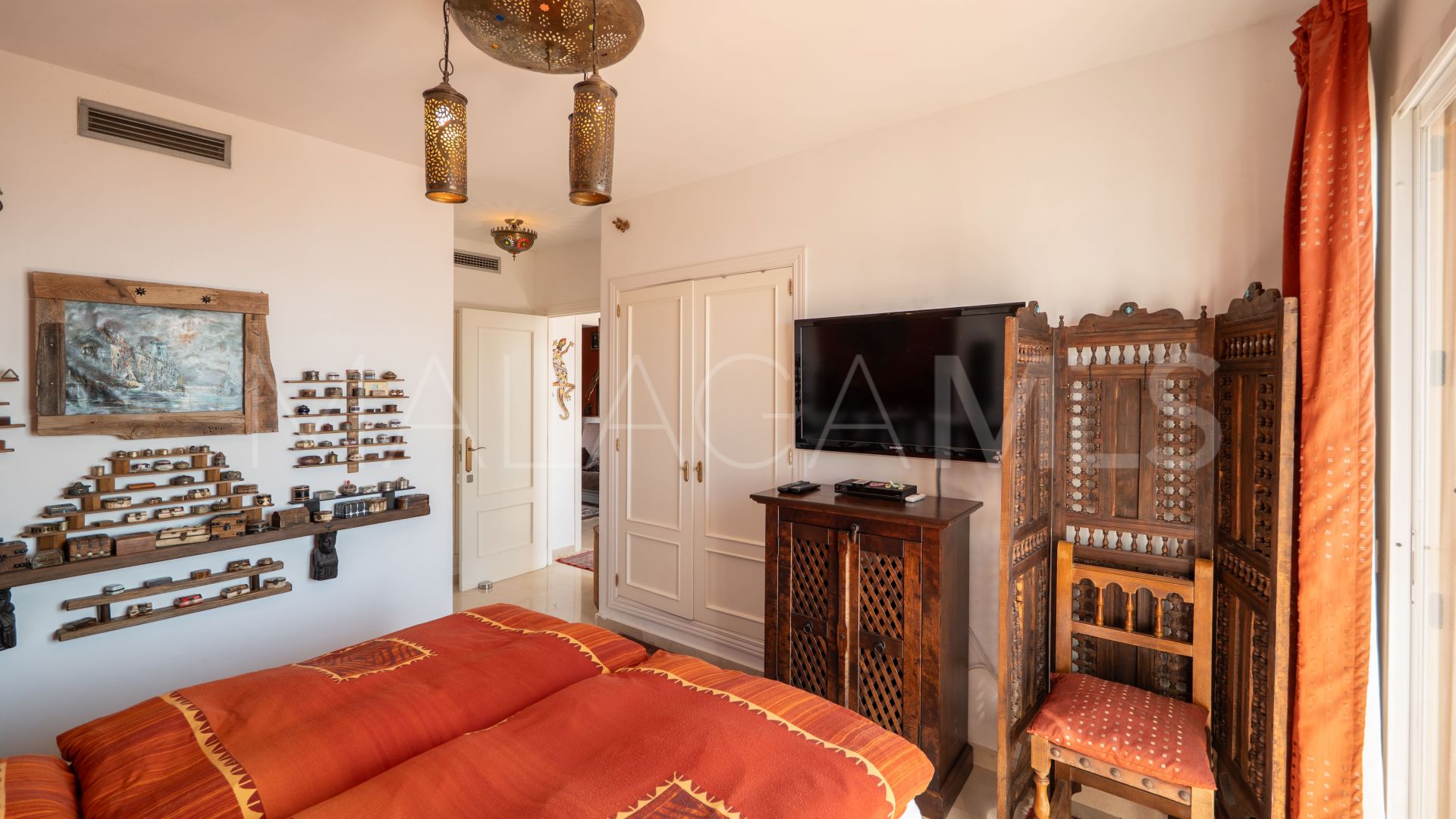 Radhus for sale in Casares