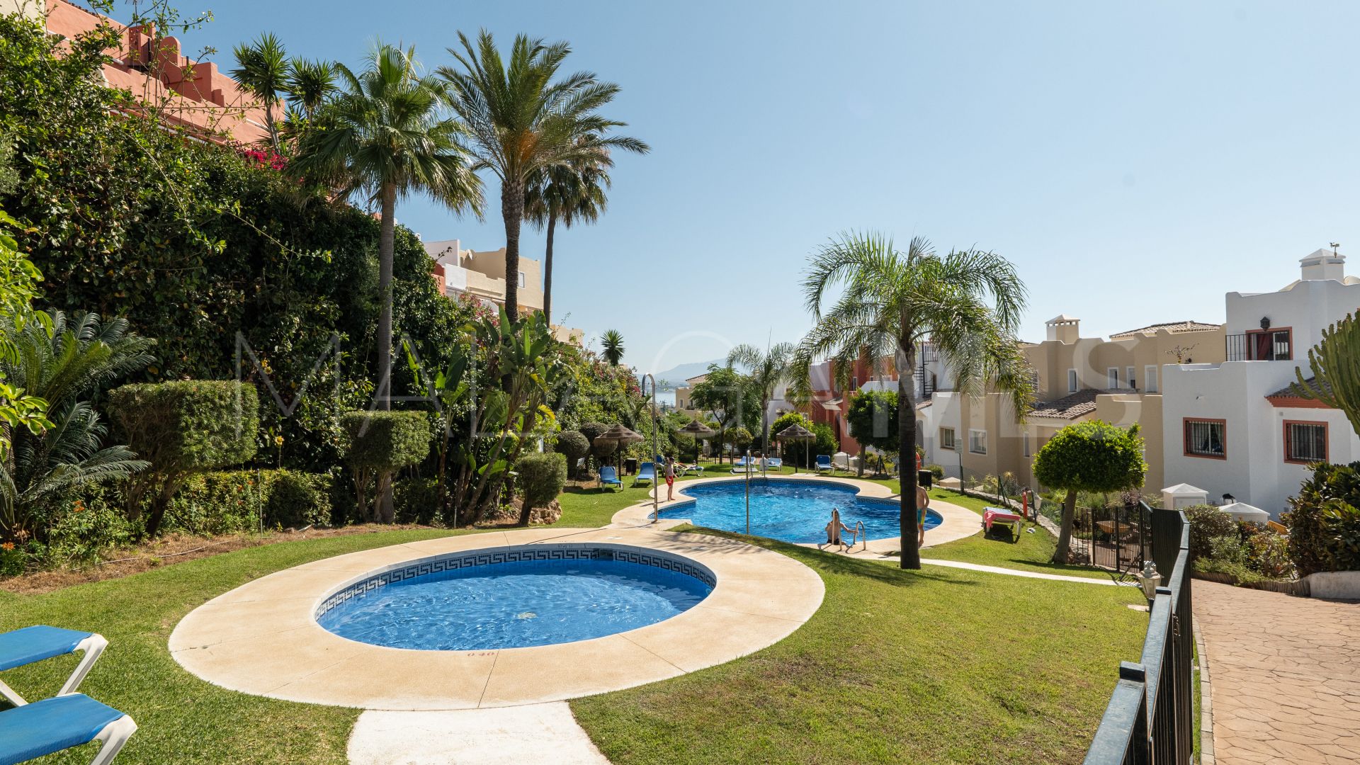 Radhus for sale in Casares
