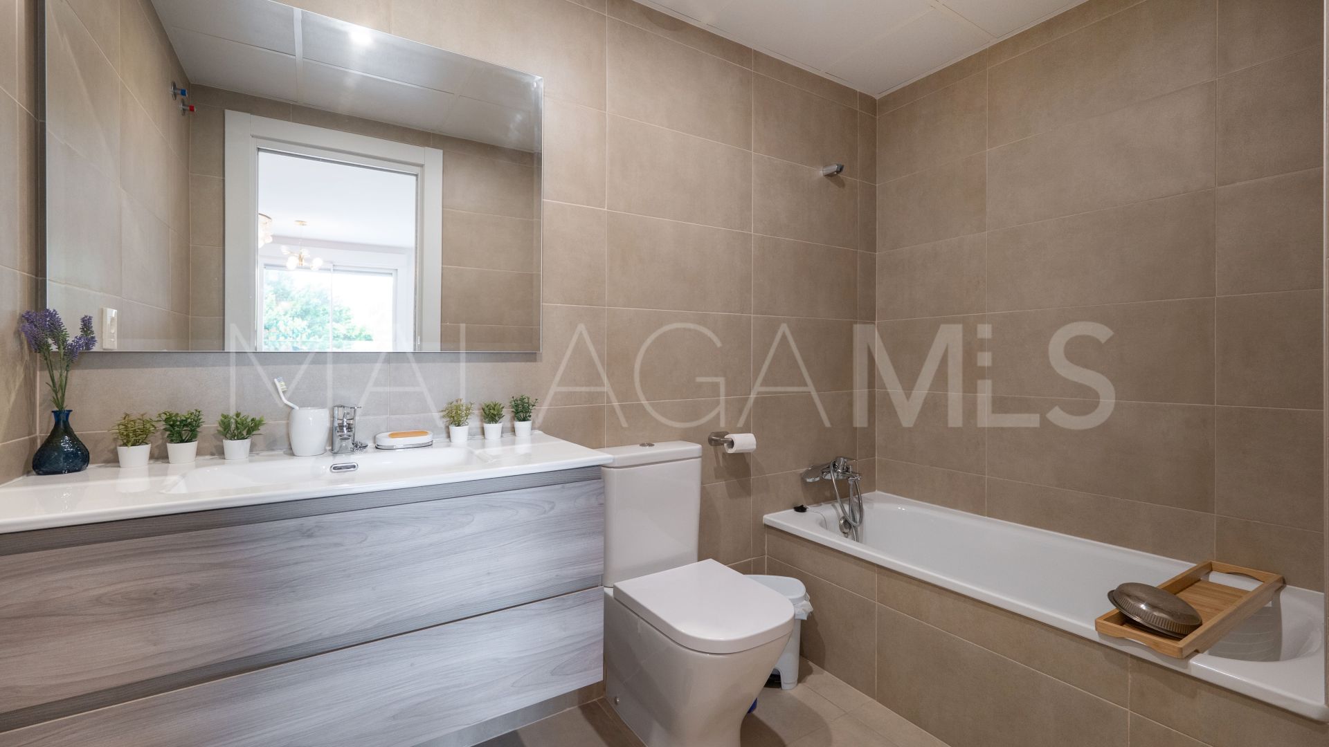 Wohnung for sale in Nueva Andalucia