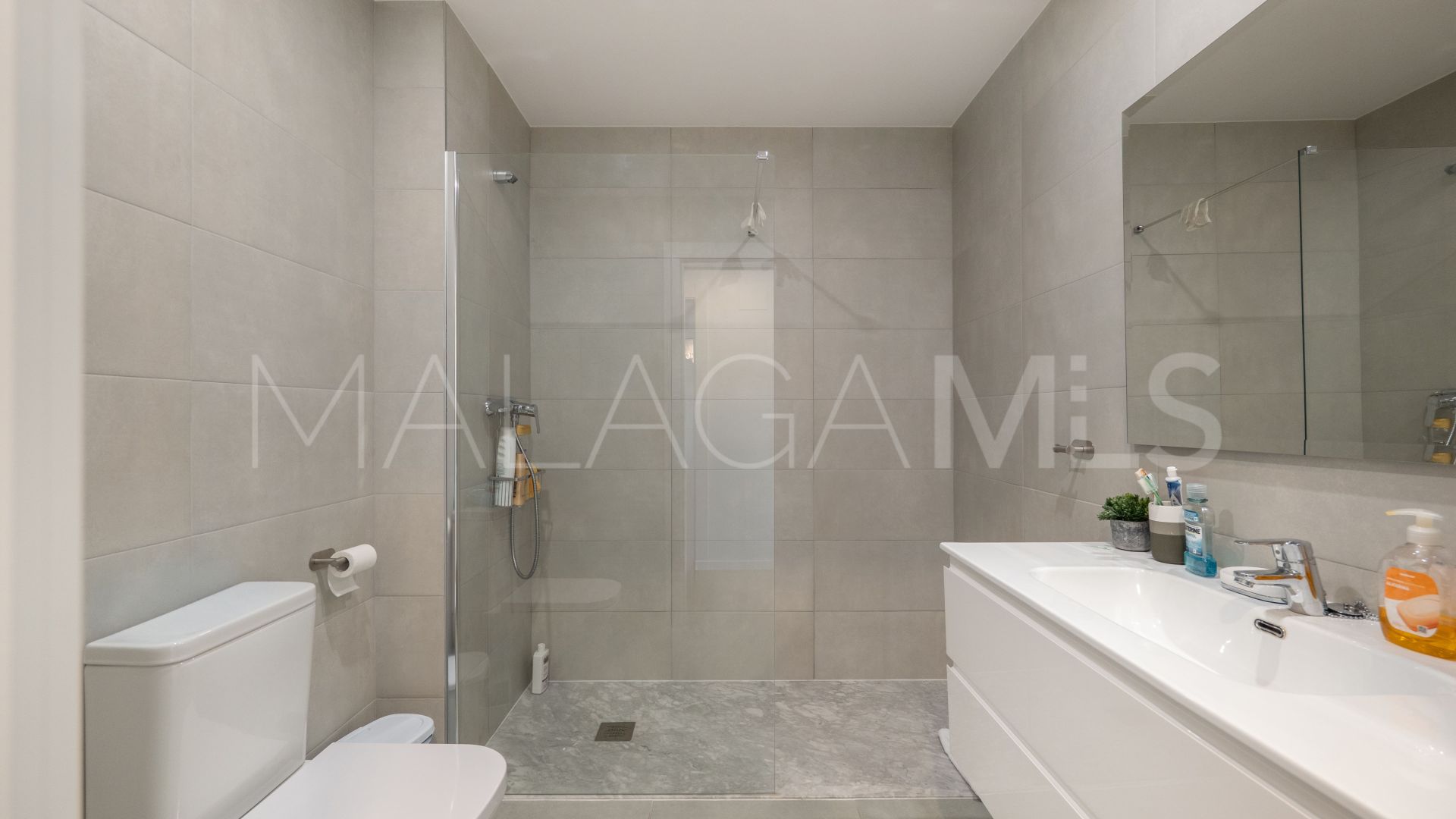 Wohnung for sale in Nueva Andalucia