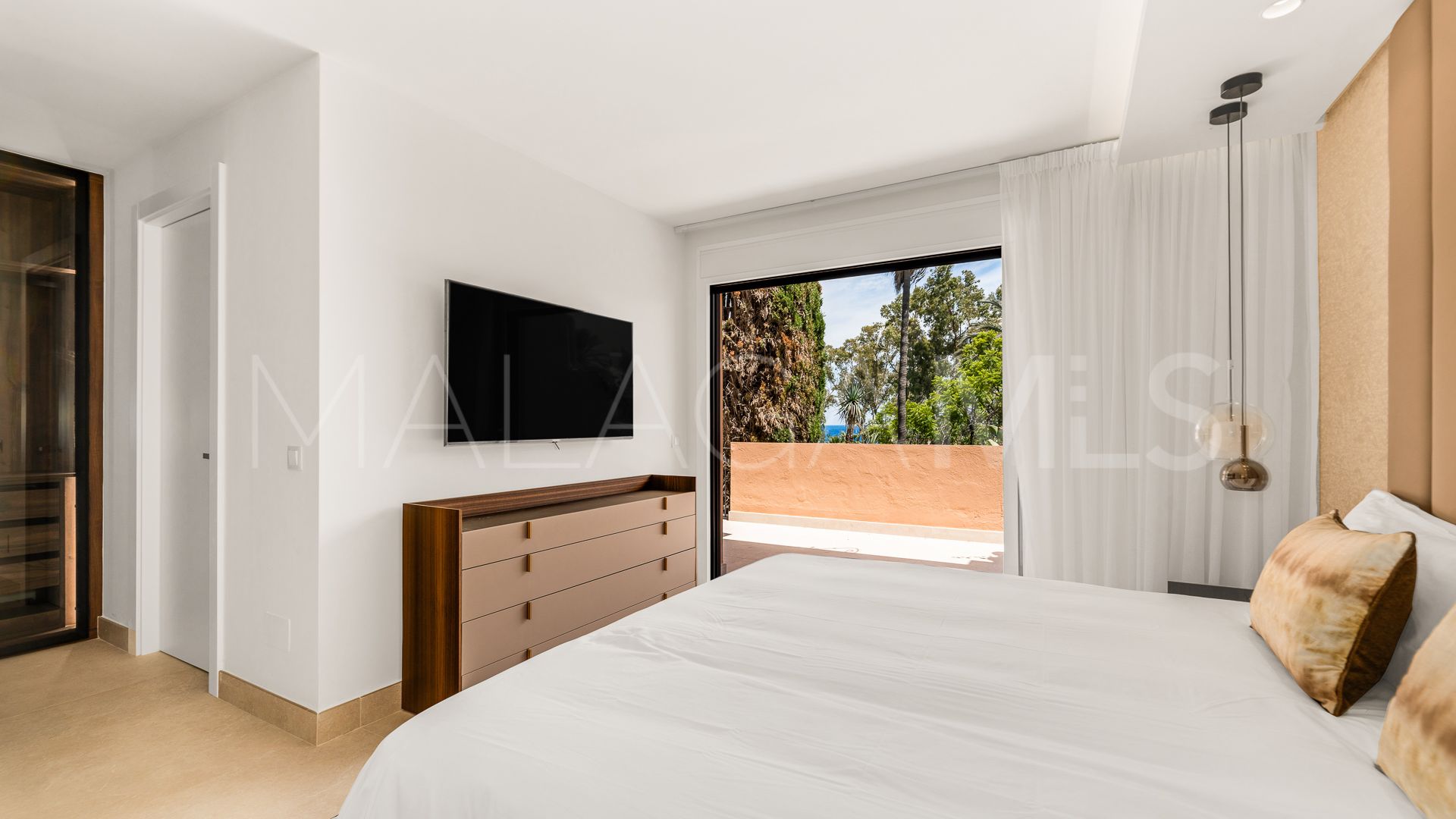 Radhus for sale in Estepona