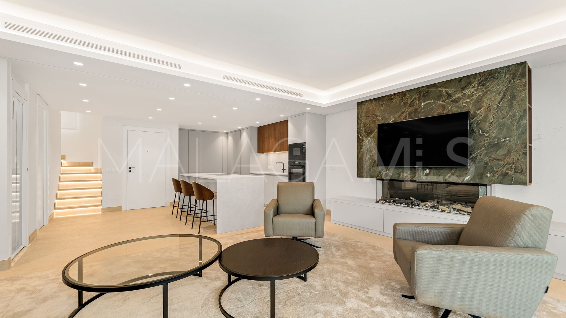 Radhus for sale in Estepona