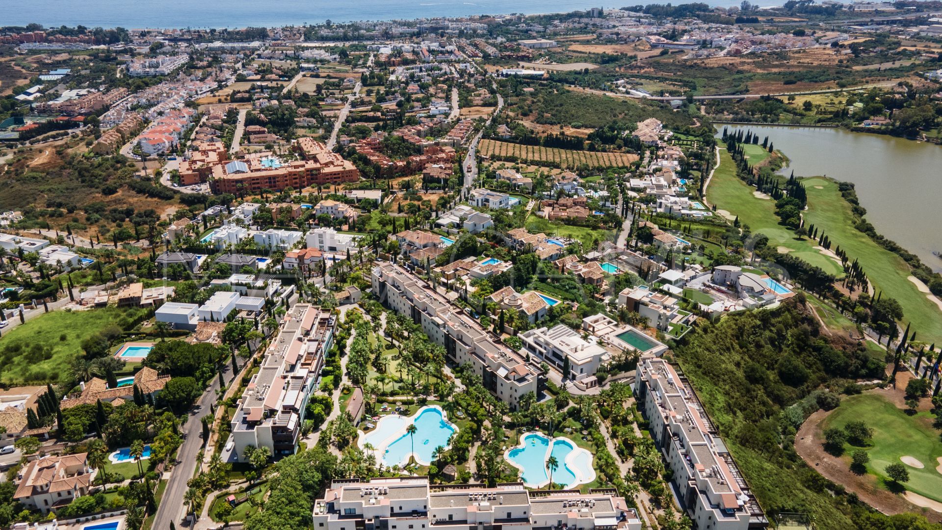 Apartment for sale in Los Flamingos with 4 bedrooms