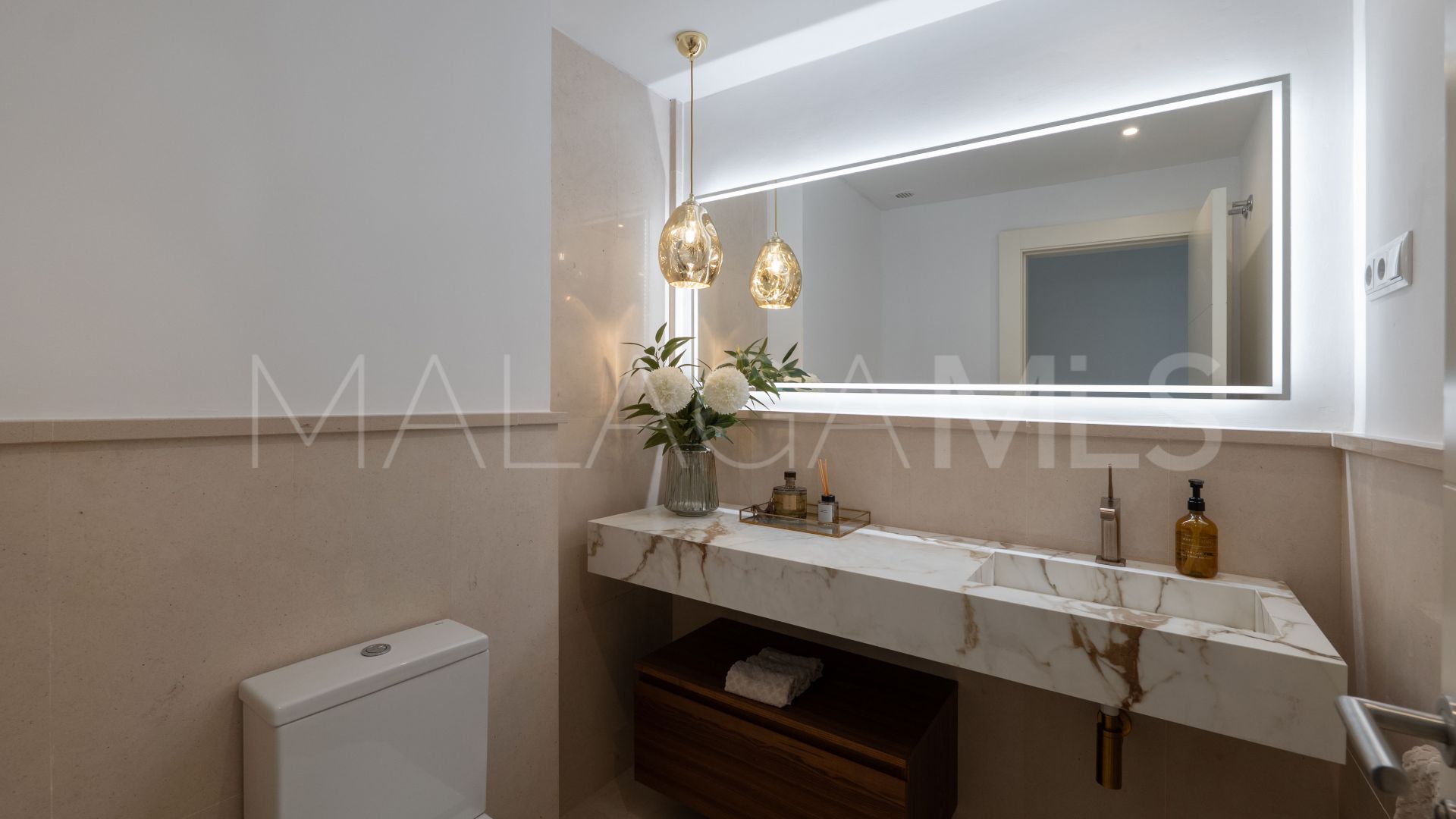 Apartment for sale in Los Flamingos with 4 bedrooms