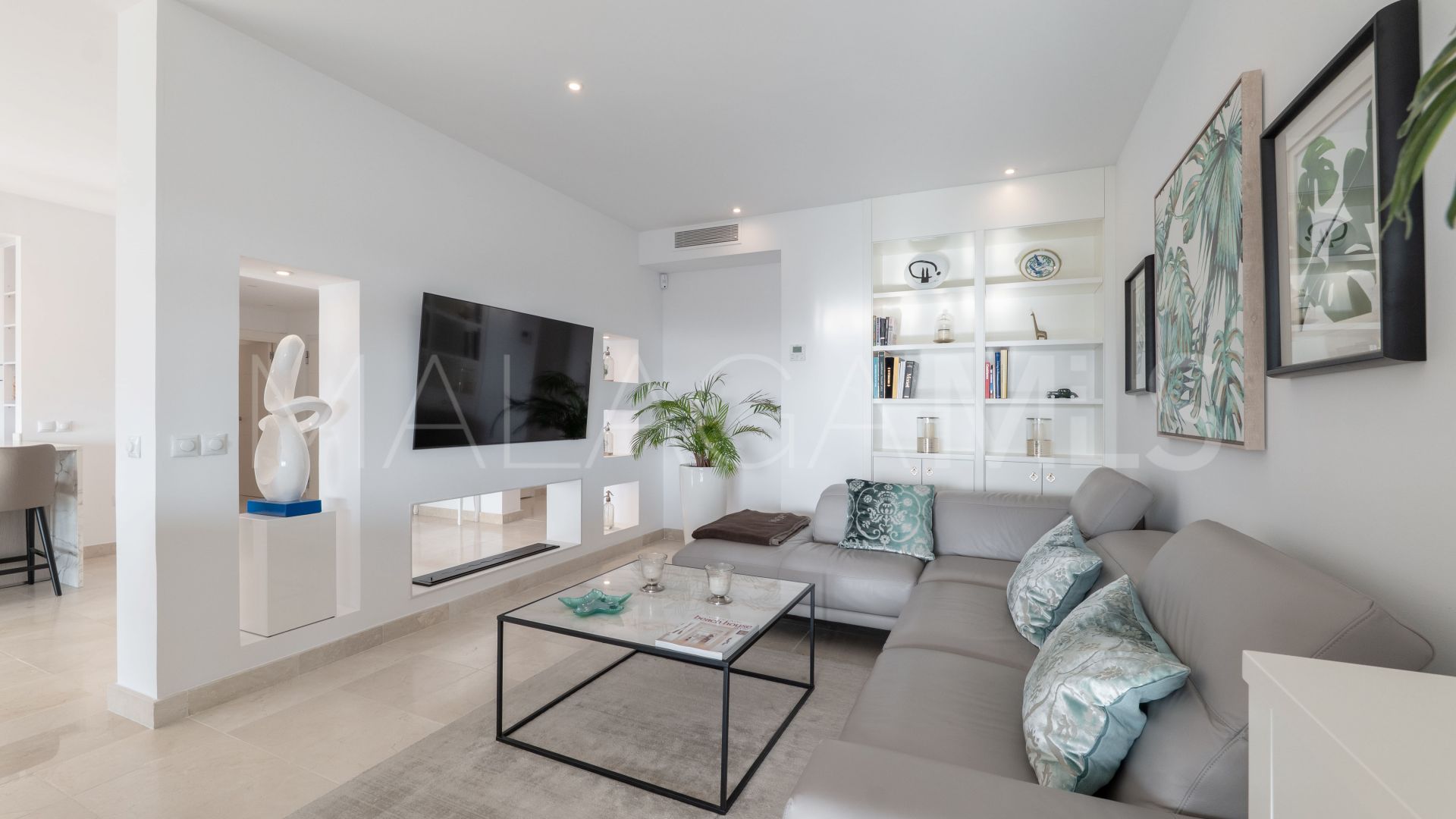 Apartment for sale in Los Flamingos with 4 bedrooms