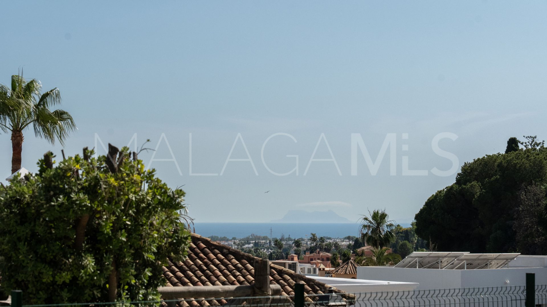 Radhus for sale in Mirador del Paraiso