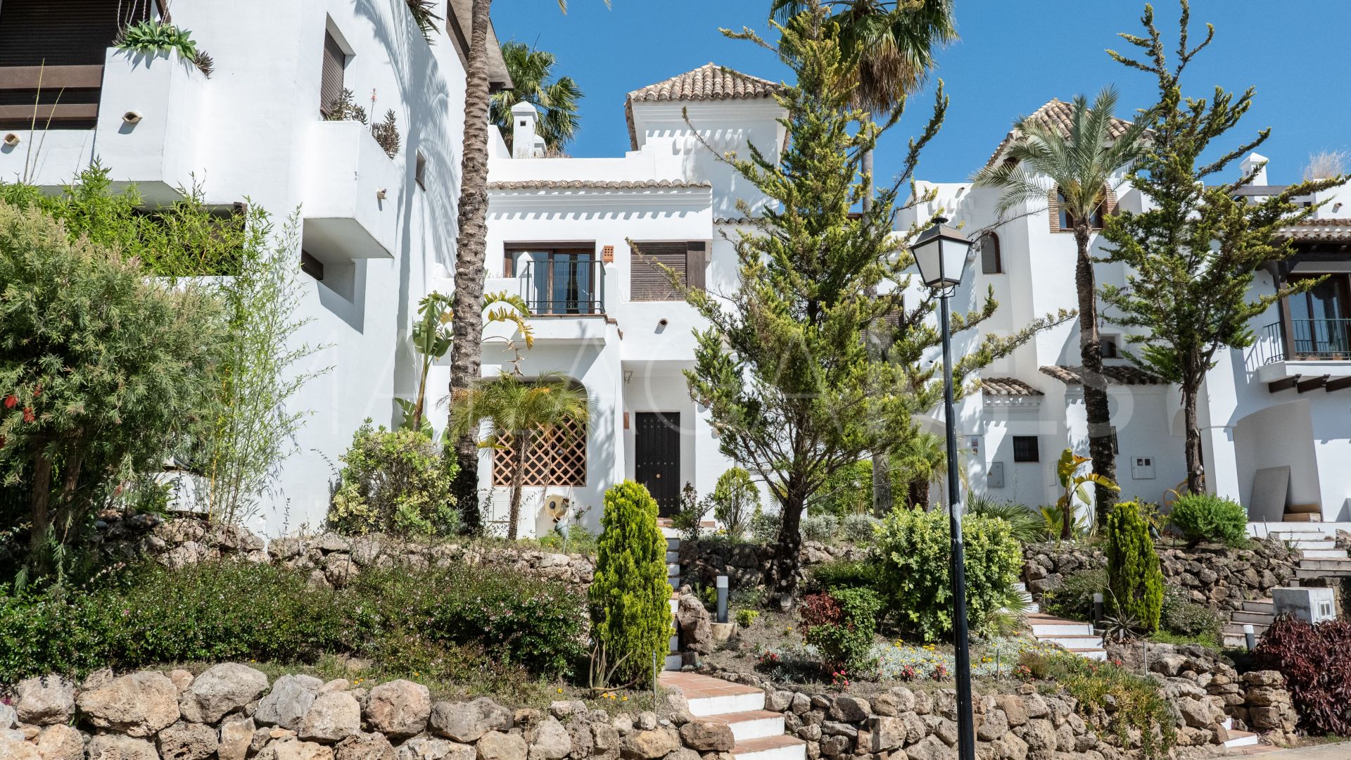 Radhus for sale in Mirador del Paraiso
