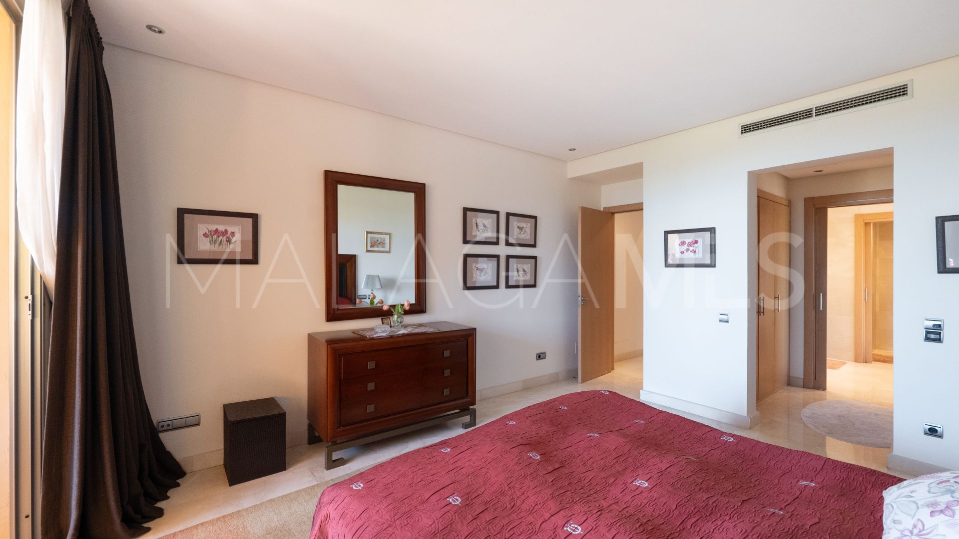 For sale Marbella Golden Mile apartment