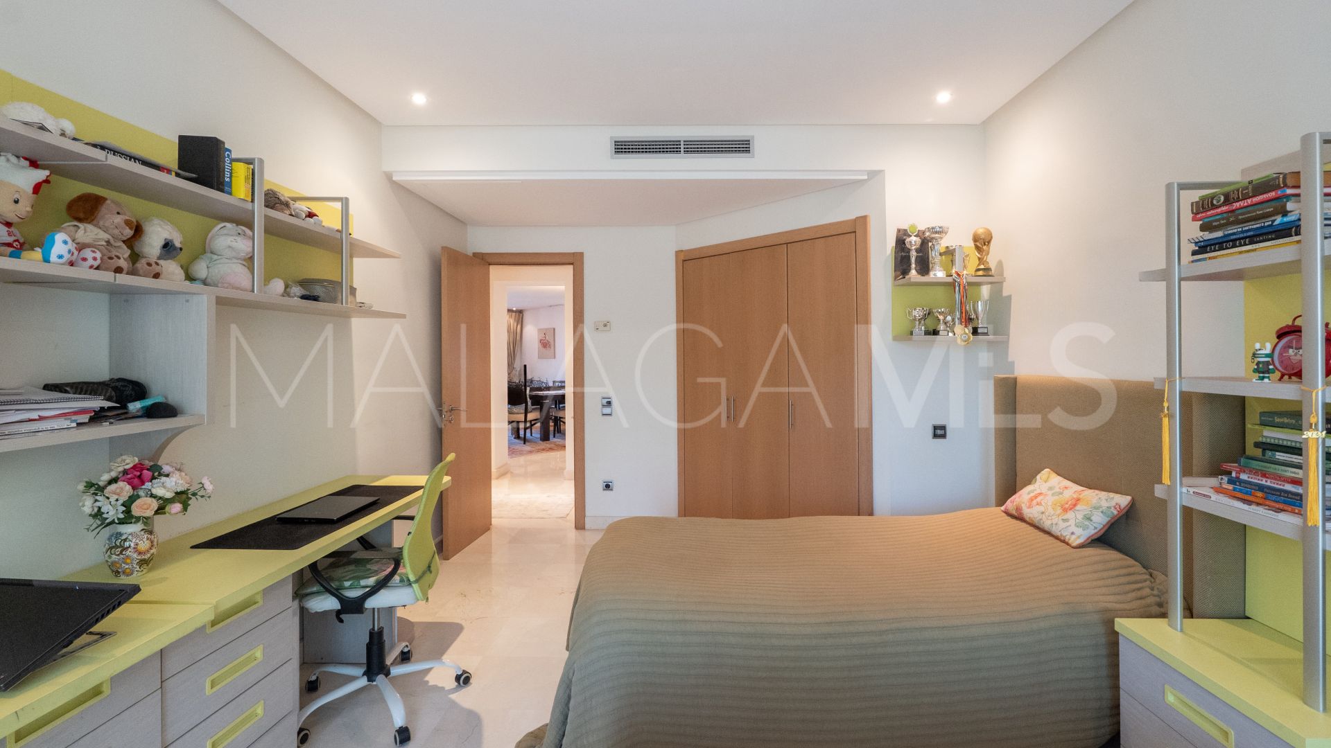 For sale Marbella Golden Mile apartment